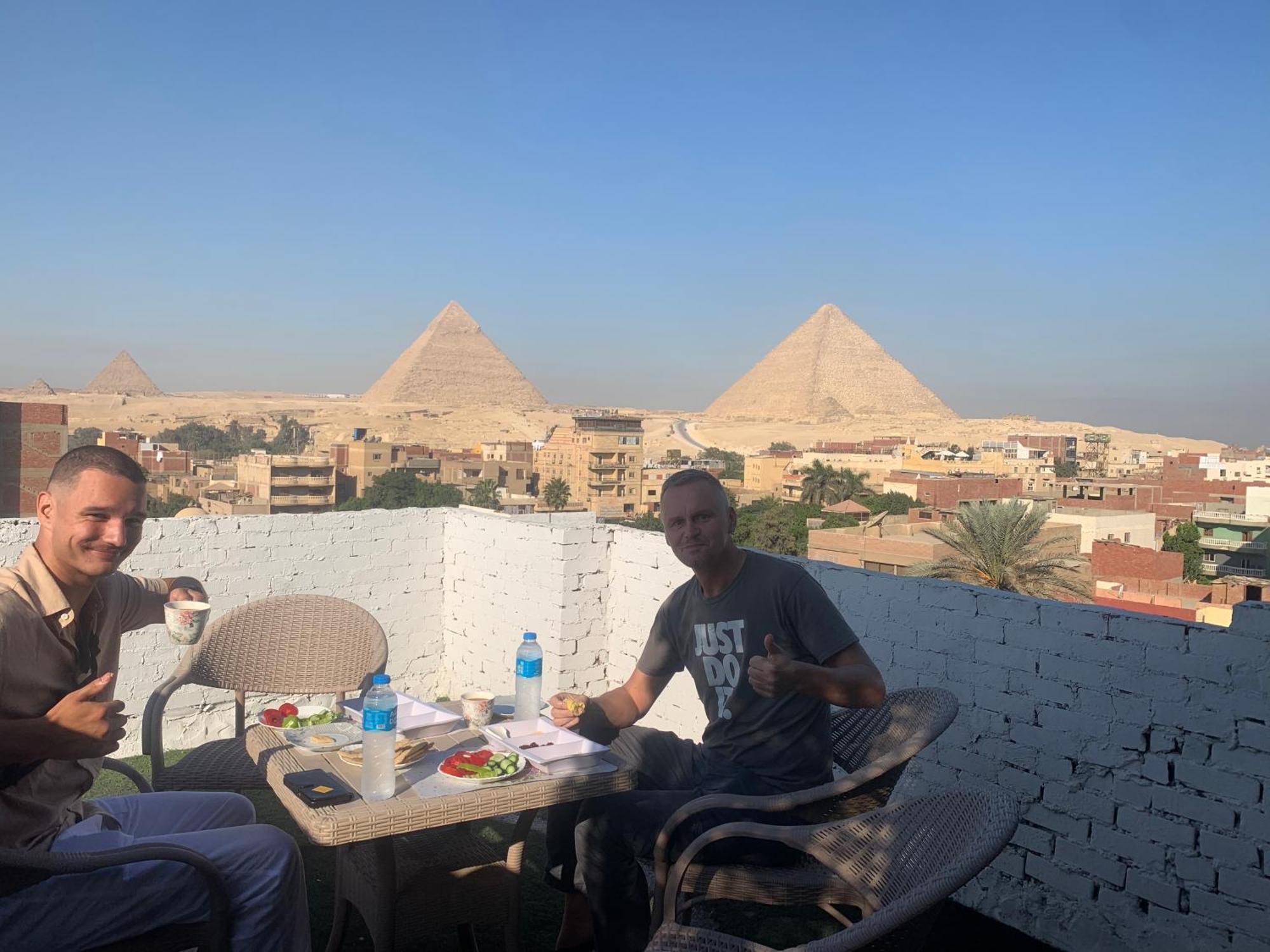 Apartamento Loay Pyramids View El El Cairo Exterior foto